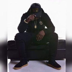 Meet your Posher, Quincy ryan